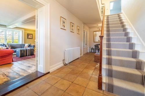 Grove Farm House - image 11