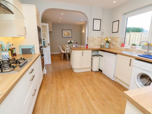 5 The Mall in Lake North