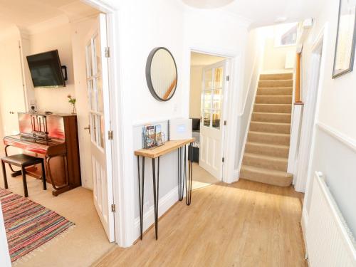 5 The Mall in Lake North