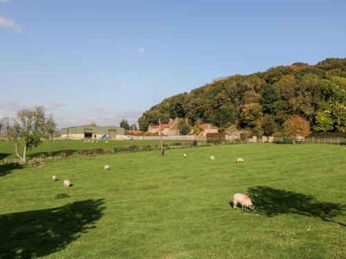 Woodside Barn