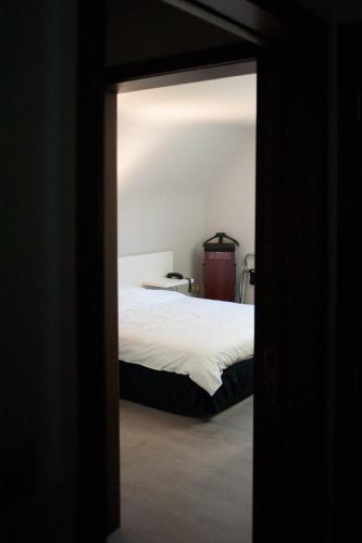 JFK Hotel - image 6