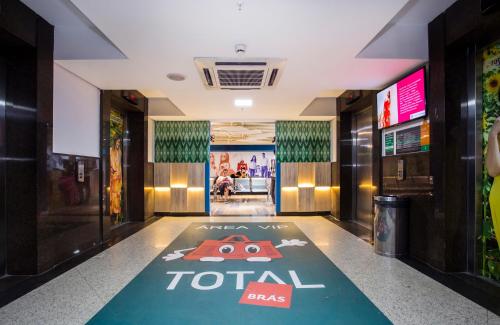 ทางเข้า, Total Hotel in บราส์