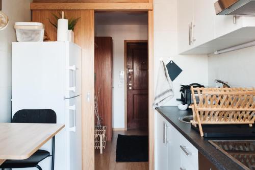 Kitchen, VIVA Cozy Panoramic Flat in Sao Mamede de Infesta