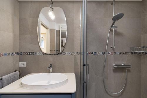 Two-Bedroom Apartment image 7