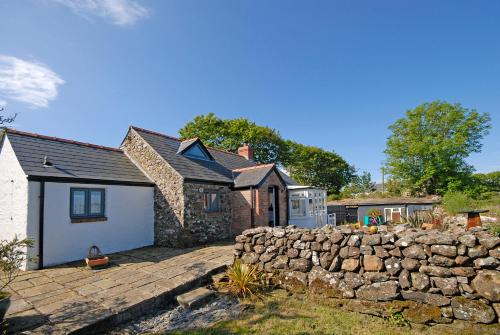 Ty Pegi Cottage, , West Wales