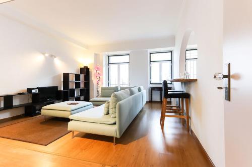 Rato Elegant by Homing - image 6