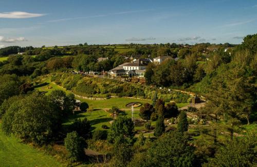 Fernhill House Hotel & Gardens 