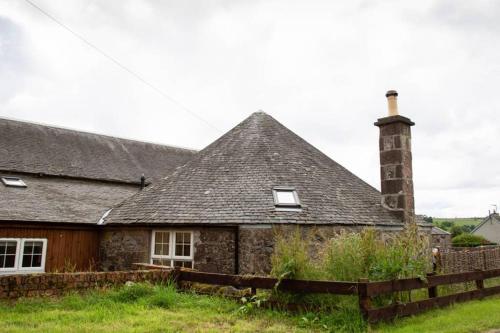 The Roundhouse Bothy, Rattray, Perthshire