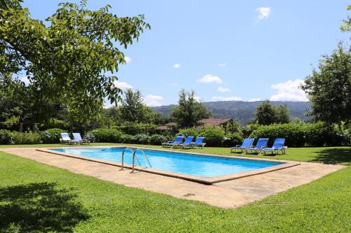 Peldbaseins, Casa da Breia in Carregadouro