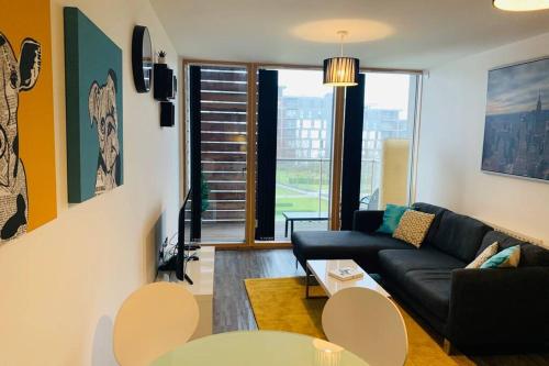 The Apartment Rooms @vizion - Exec Penthouse, Bletchley, Buckinghamshire