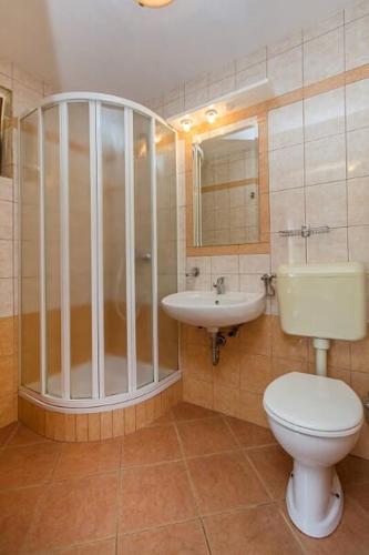 Apartment room in Apartments Tonimir