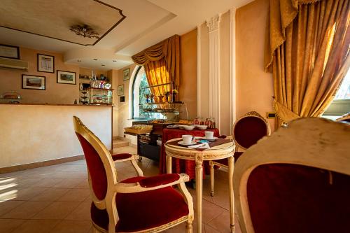 Hotel Louis II - image 3