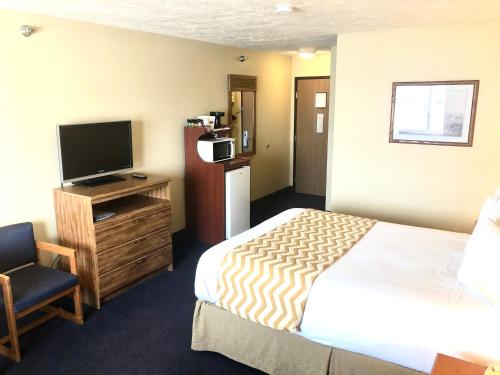 Travelodge by Wyndham Grand Island