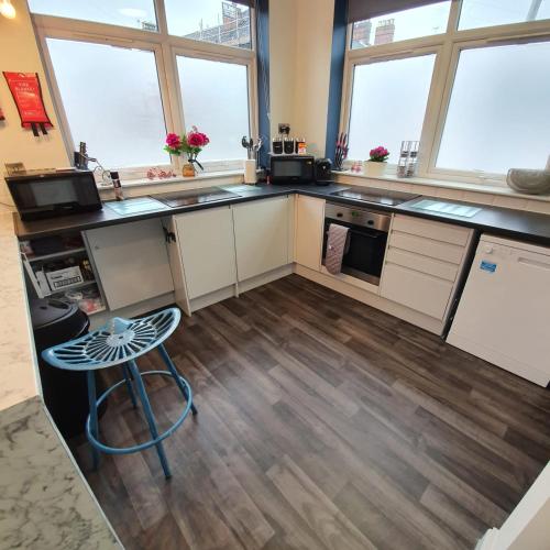 Konyha, Contractor friendly from 'TOBS Norwich' in Mancroft