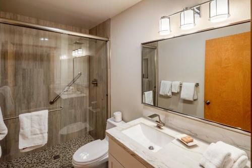 Private Mountain Retreat With Sauna & Game Room Home - image 6