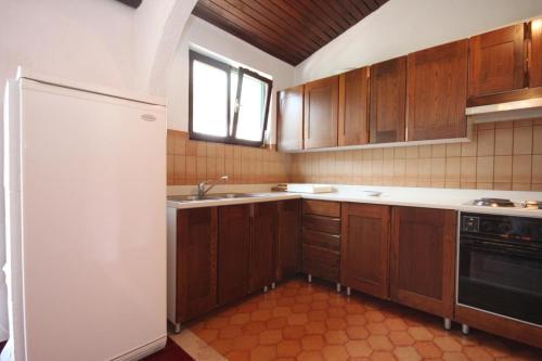 Apartments by the sea Igrane Makarska - 6653 - image 5