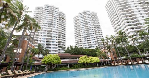 Spacious Room with Ocean & City View ( Spacious Room with Ocean & City View )