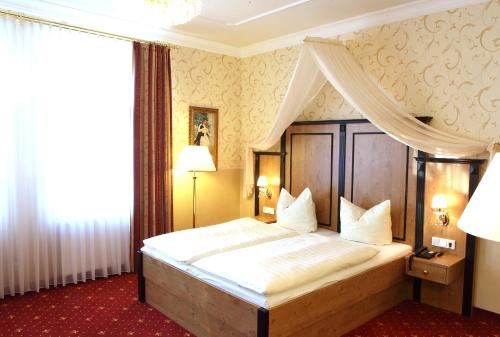 Alte Landratsvilla Hotel Bender in เวสเทอร์บูร์ก