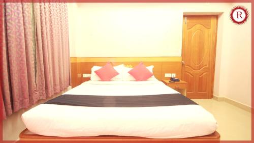 Hotel RAKS