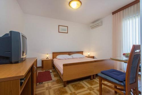 Apartment room in Apartments Tonimir