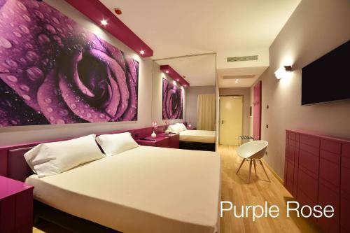 Sweet Motel - image 7