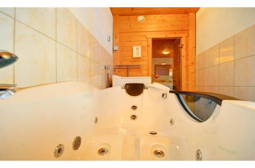 Savna, Ferienhaus am Feldberg in Ortsstrasse