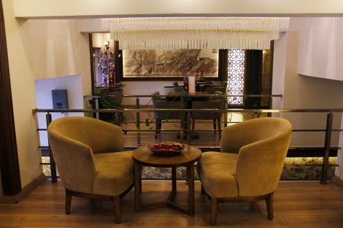 Marmara Place Hotel