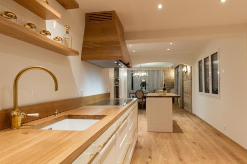 Chalet Bois Dore