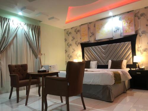 

Rahat Youmi Furnished Units