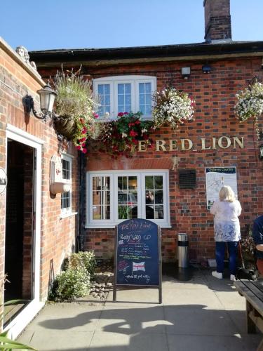 The Red Lion, , Hertfordshire