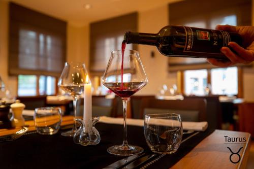Boutique Hotel OchSen - image 5