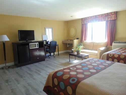 Super 8 by Wyndham Payson - image 9