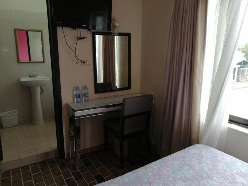 2 double beds