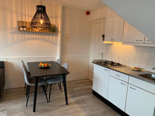 Kitchen, Appartement aan het strand De Zeemeermin in Zoutelande