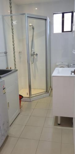 淋浴間, 斐濟韋斯特菲爾德家庭旅館 (Westfield Fiji Homestay) in 南迪機場