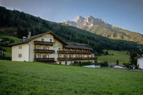 Hotel Wiesenhof in Mieders, Österreich