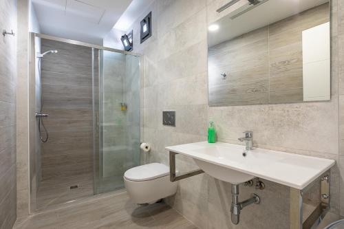 Penthouse Apartment image 4