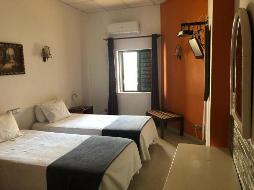 Apartamentos e Quartos Atalaia 4