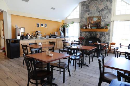 餐飲選擇, 傑克遜別墅旅館 (Lodge at Jackson Village) in 新漢普郡傑克遜 (NH)