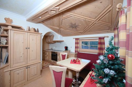 Cocina, Appartements Wallner in Uttendorf