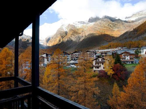 Ambiente Guesthouse – Saas-Fee, MS