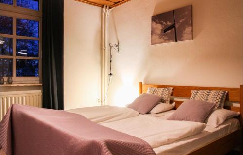 Awesome home in Simpelveld w/ WiFi and 4 Bedrooms - image 8