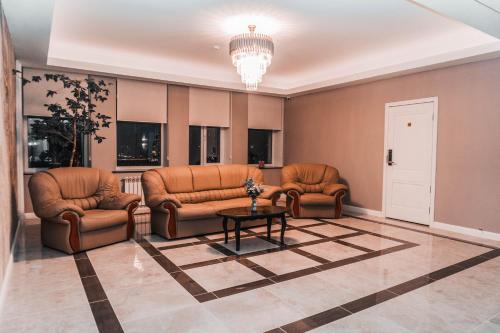 ЖОМАРТ in Aktobe