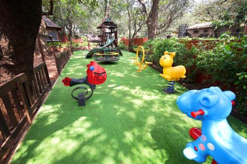 Játszótér, Westend Hotel in Matheran