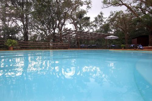 Úszómedence, Westend Hotel in Matheran