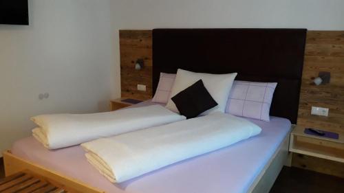 B&B Frühlingsheim Room Type - Large Double Room