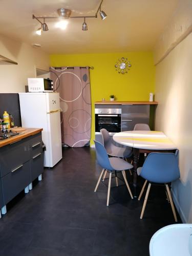 La Maison de Lola gîte à louer La Rue