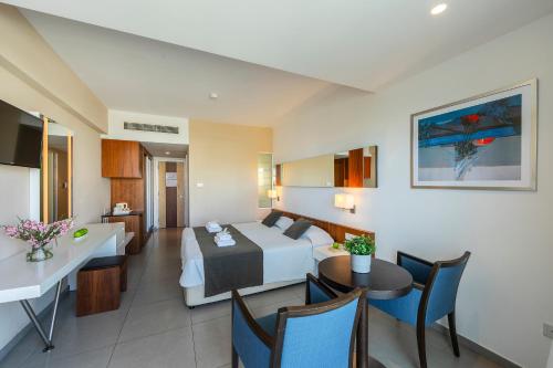Photo 0 Melissi Beach Hotel & Spa