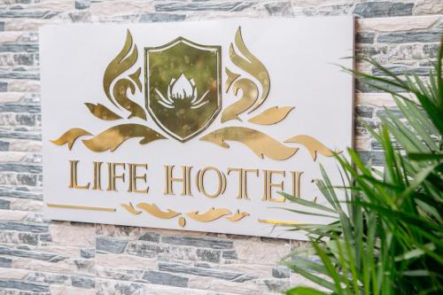 Life Hotel