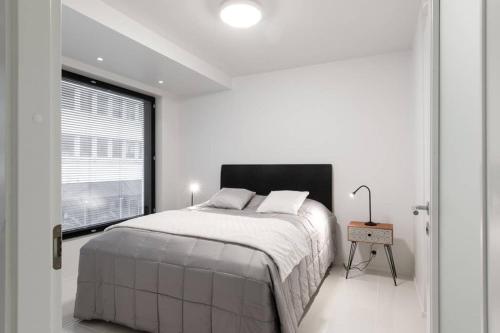 Sleek and Spacious 3 BR Apartment in City Centre, Helsinki (photo 7)
